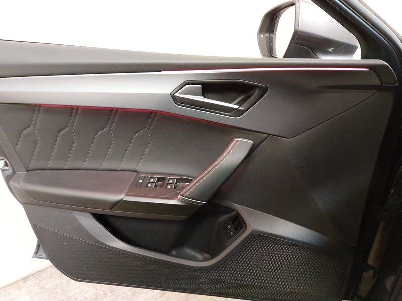 CUPRA Leon Sportstourer 1.4 e-Hybrid automatik • ACC • digitalni instr, fotografija 5