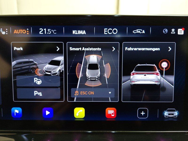 CUPRA Leon Sportstourer 1.4 e-Hybrid automatik • ACC • digitalni instr, fotografija 15
