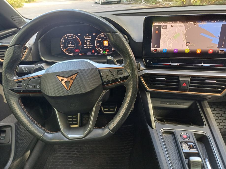 Cupra Leon ST 2,0 TSI 300KS 4DRIVE, fotografija 15