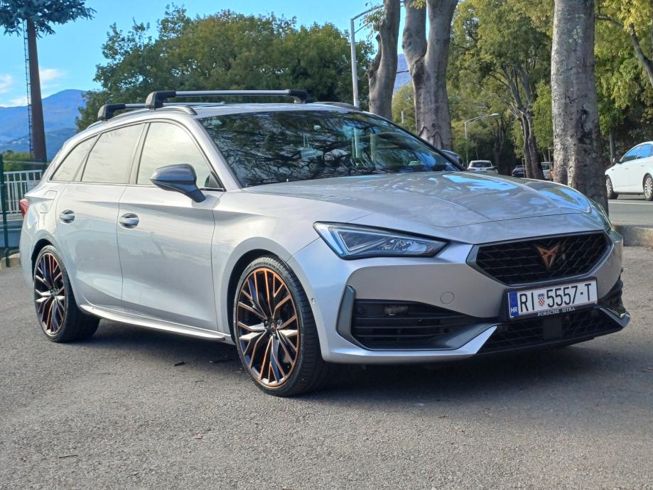 Cupra Leon ST 2,0 TSI 300KS 4DRIVE, fotografija 4