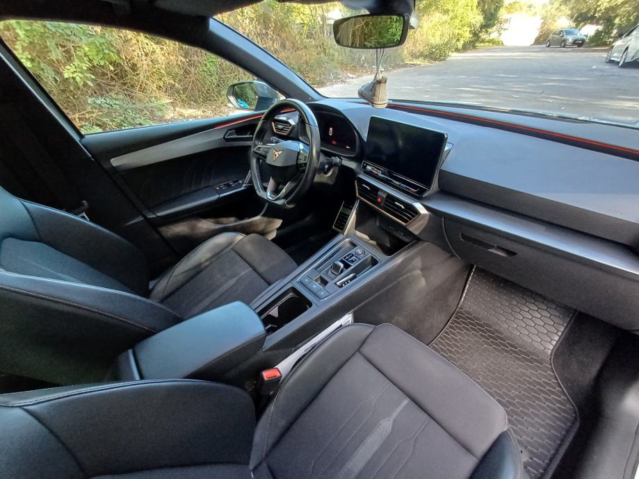 Cupra Leon ST 2,0 TSI 300KS 4DRIVE, fotografija 13