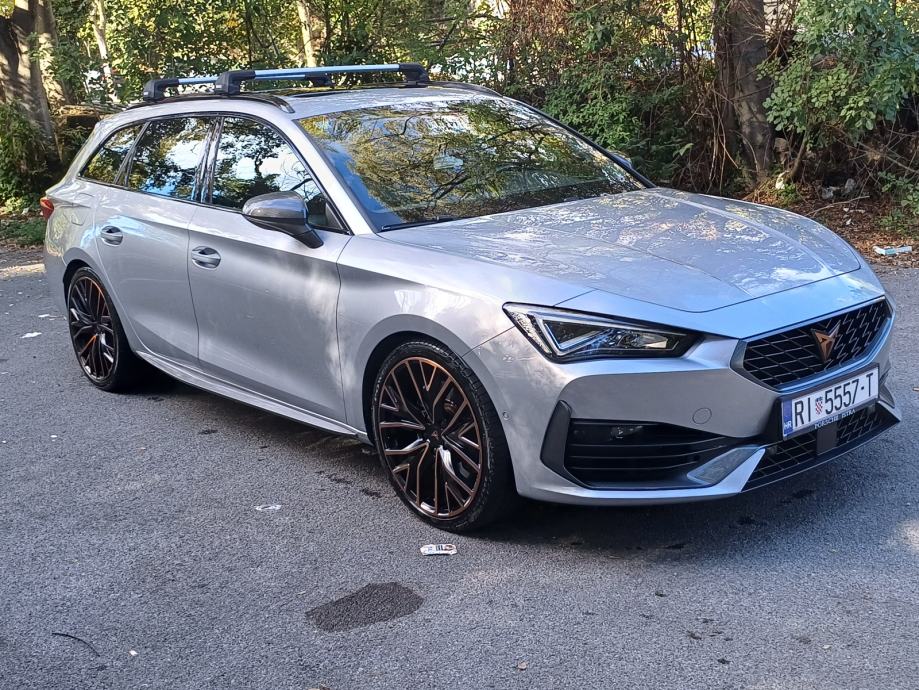 Cupra Leon ST 2,0 TSI 300KS 4DRIVE, fotografija 11