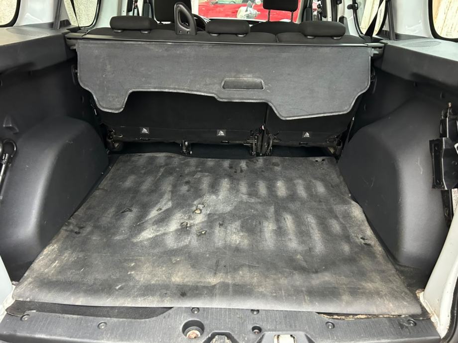 Dacia Dokker 1,5 dCi 75 Ambiance, fotografija 15