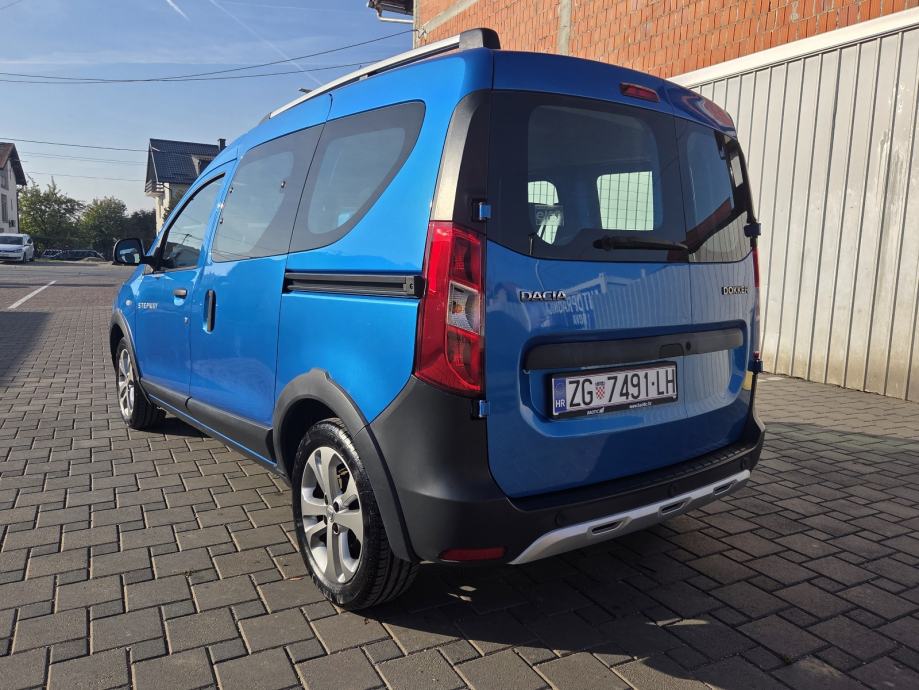 Dacia Dokker STEPWAY 1,2 TCe 115,Klima,Navi,reg.10/27., fotografija 3