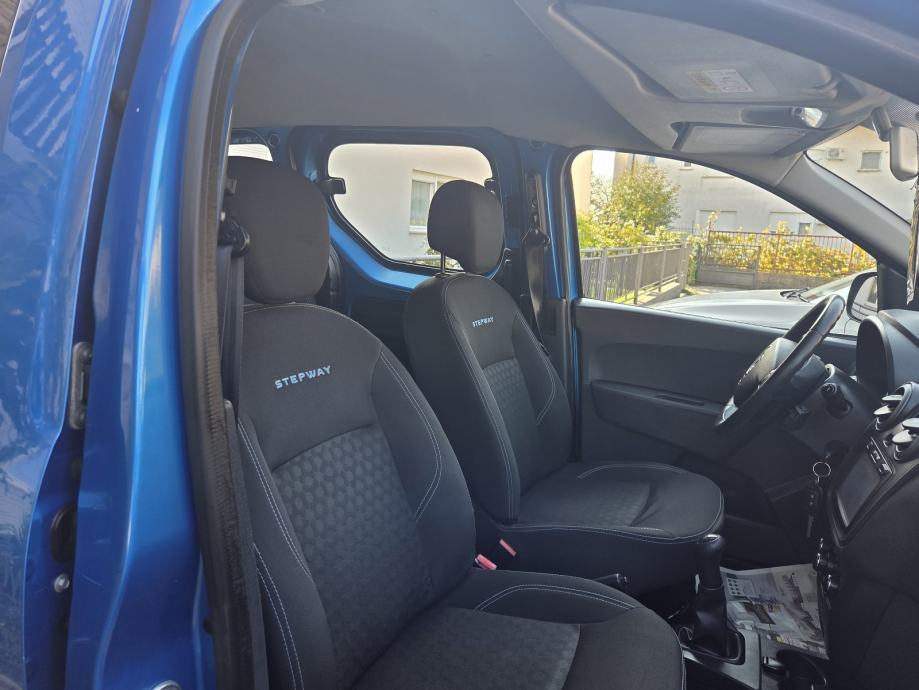 Dacia Dokker STEPWAY 1,2 TCe 115,Klima,Navi,reg.10/27., fotografija 13