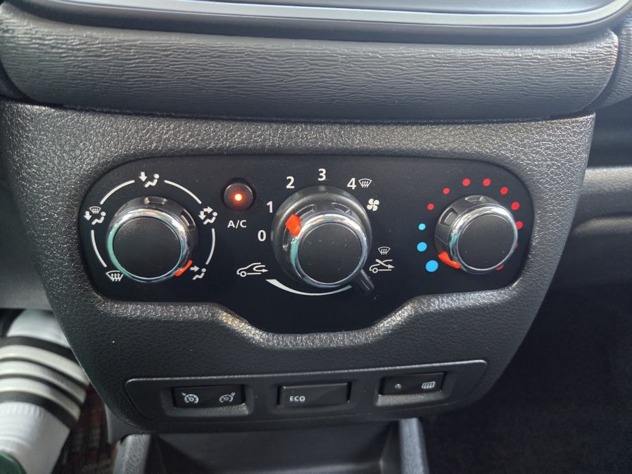 Dacia Dokker STEPWAY 1,2 TCe 115,Klima,Navi,reg.10/27., fotografija 18