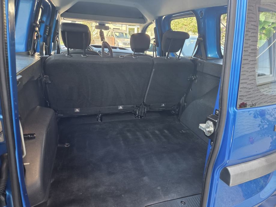 Dacia Dokker STEPWAY 1,2 TCe 115,Klima,Navi,reg.10/27., fotografija 17