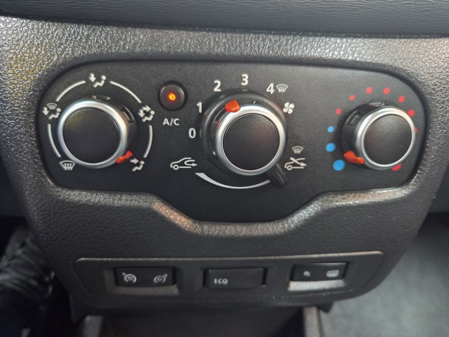 Dacia Dokker STEPWAY 1,2 TCe REG.10/27. SERVISNA,KLIMA, fotografija 19