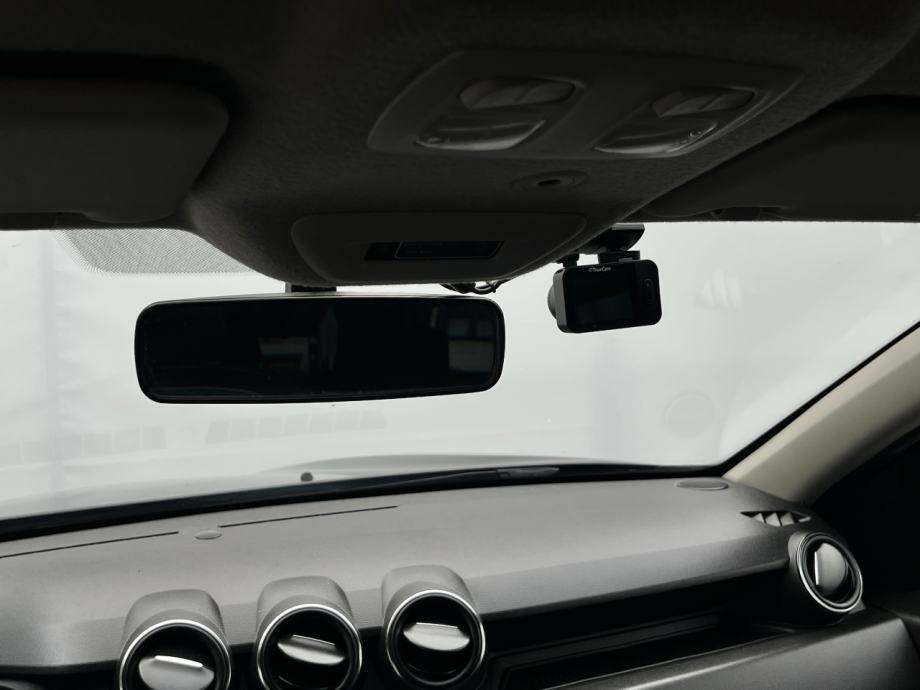 Dacia Duster 1,0 Tce 100 ECO-G Prestige, fotografija 12