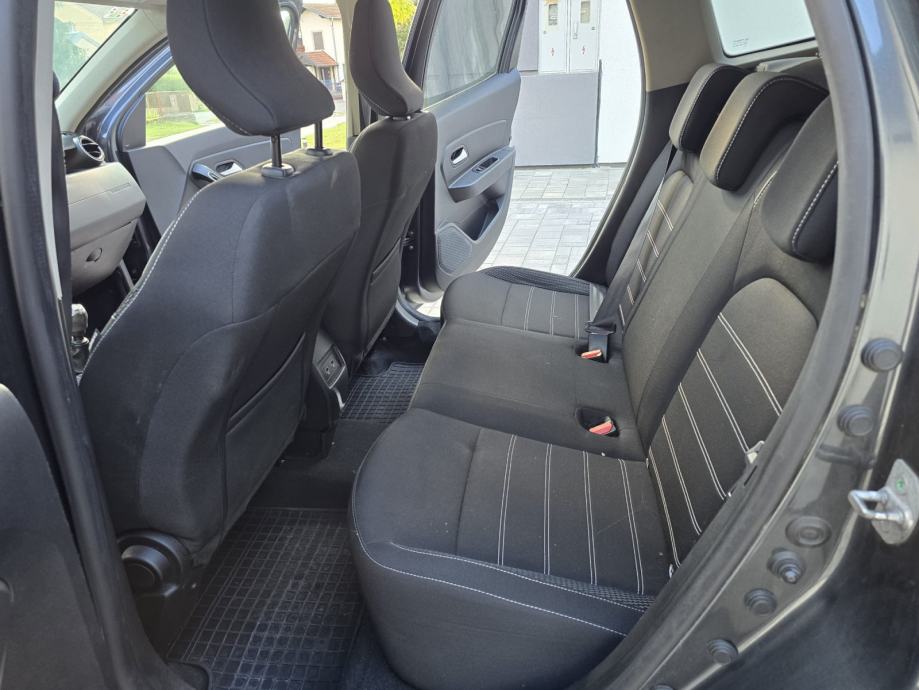 Dacia Duster 1,0 tce sa atestiranim plinom reg godinu dana, fotografija 8