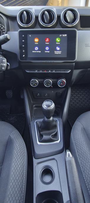 Dacia Duster 1,0 tce+ Plin, fotografija 7