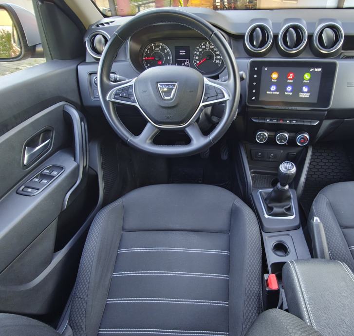 Dacia Duster 1,0 tce+ Plin, fotografija 6