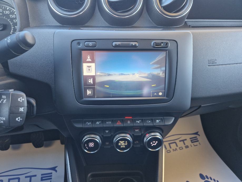 Dacia Duster Navi Hängt Sich Auf Dacia Duster 1,2 TCe 4X4, NAVI, TEMPOMAT, PRESTIGE, SERVISNA, 2018 god.