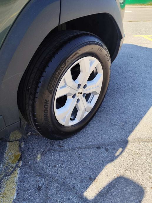 Dacia Duster 1,2 tce, fotografija 11