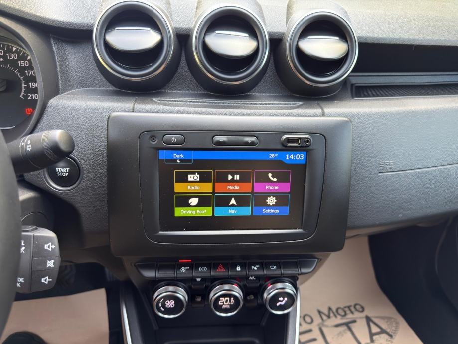 Dacia Duster 1,3 tce-360 KAMERE-MRTVI KUT-NAVI-GRIJANJE SJEDALA-, fotografija 15