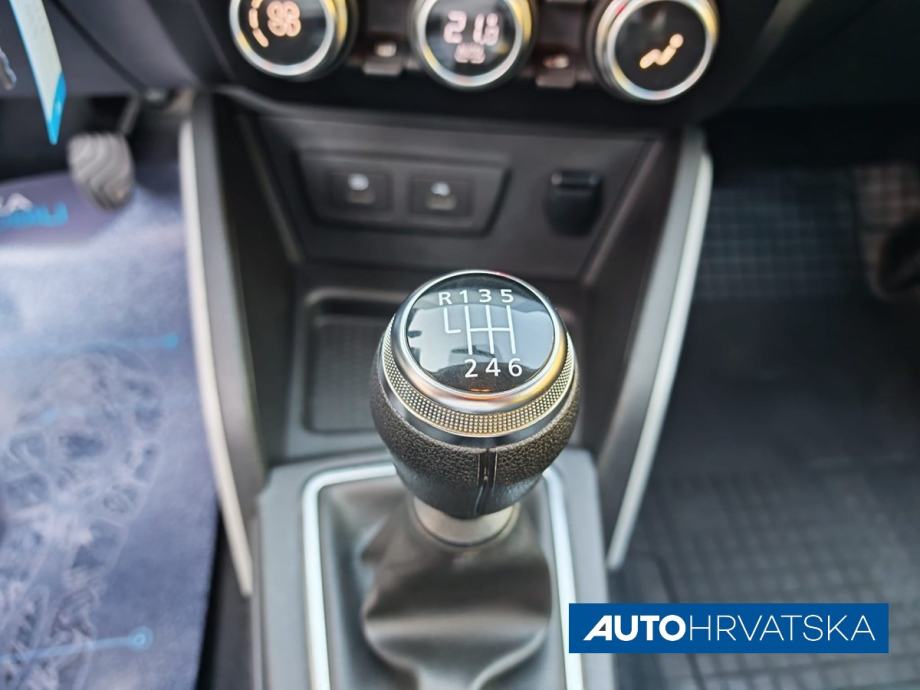 DACIA DUSTER 1.5 Blue dCi PRESTIGE - Jamstvo 15 mjeseci, 16.390,00 €, fotografija 17