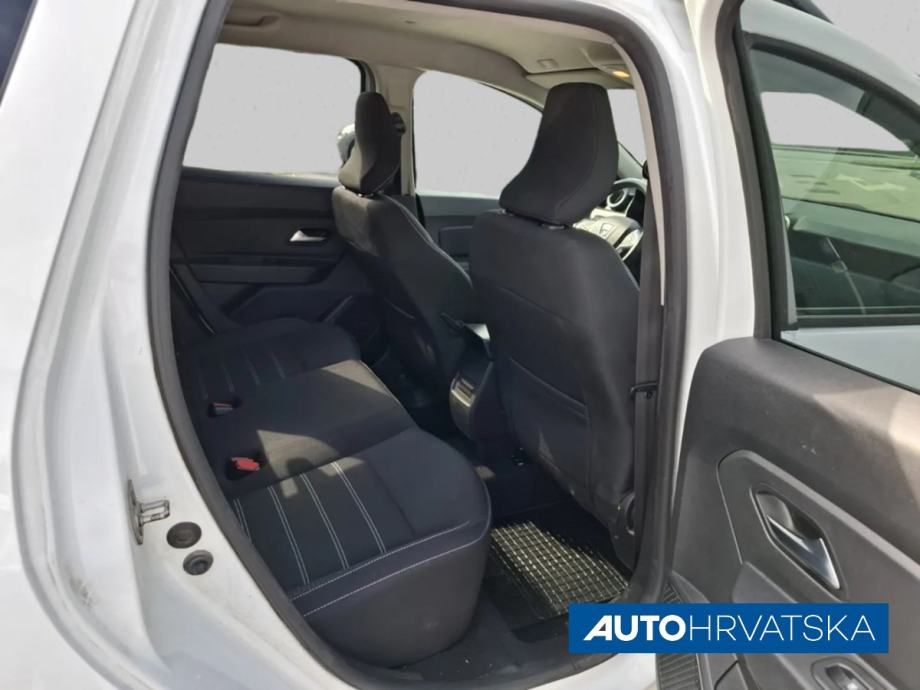 DACIA DUSTER 1.5 Blue dCi PRESTIGE - JAMSTVO 15 MJESECI, 17.490,00 €, fotografija 13