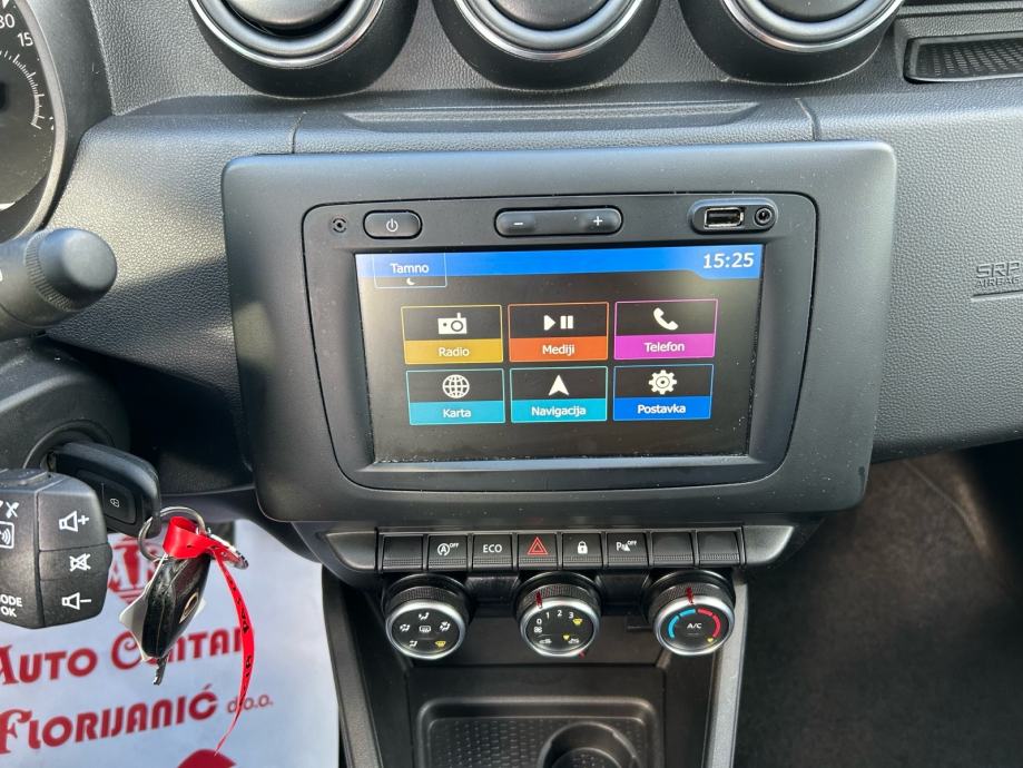 Dacia Duster 1,5 dCi 2021.,SERVISNA, NAVI, PARK SENZ.,ALU, TOP STANJE, fotografija 16