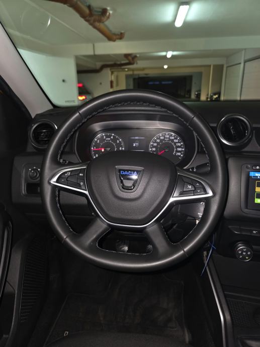 Dacia Duster 1,5dCi*GARANCIJA*KLIMA*NAVI*ALU FELGE*NOVO*KREDIT-KARTICE, fotografija 16