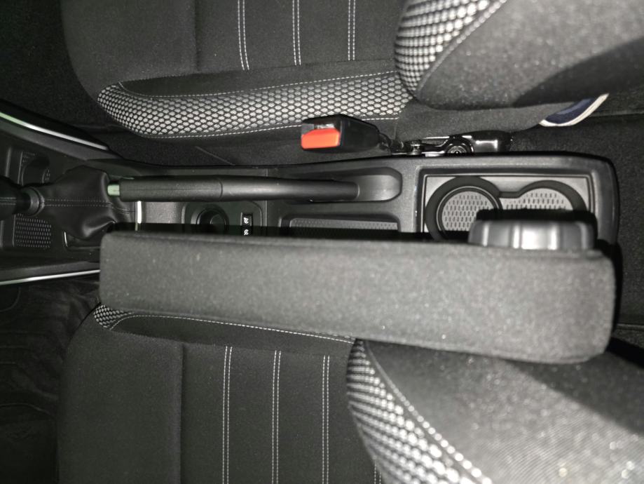Dacia Duster 1,5dCi*GARANCIJA*KLIMA*NAVI*ALU FELGE*NOVO*KREDIT-KARTICE, fotografija 19
