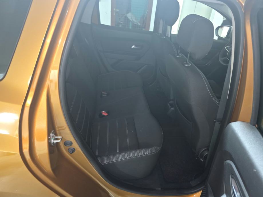 Dacia Duster 1,5dCi*GARANCIJA*KLIMA*NAVI*ALU FELGE*NOVO*KREDIT-KARTICE, fotografija 12