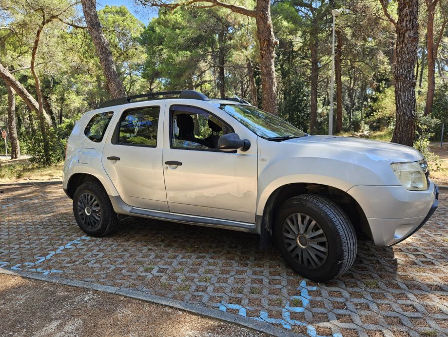 Dacia Duster 1,6 16V, fotografija 8