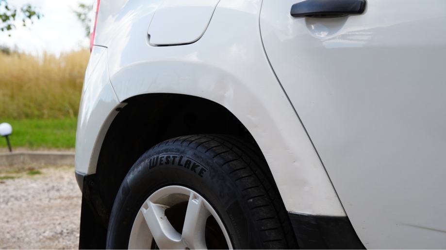 Dacia Duster 1.6 Benzin + LPG 84 kW, 2017, fotografija 7