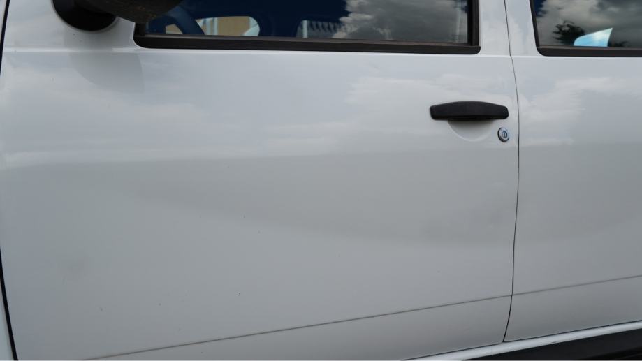Dacia Duster 1.6 Benzin + LPG 84 kW, 2017, fotografija 10