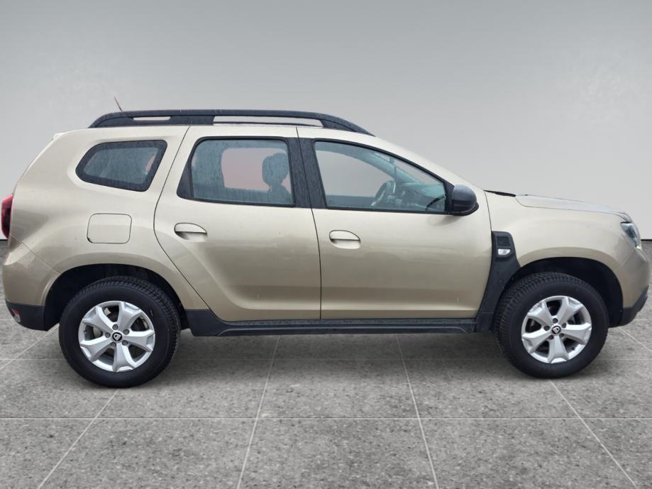 Dacia Duster 1,6 sce"TVORNIČKI PLIN + BENZIN"NAVIGACIJA"NOVE GUME", fotografija 4