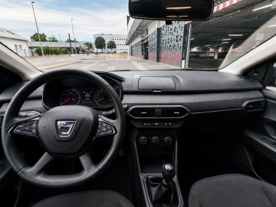 Dacia Jogger 1,0 Eco-G besprijekorna, fotografija 14