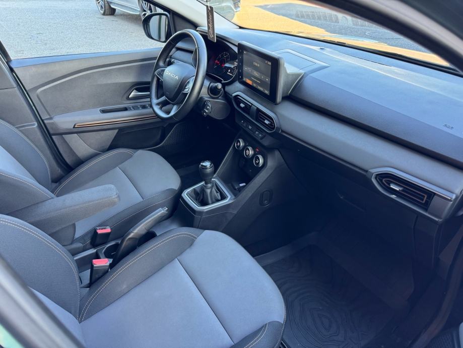 Dacia Jogger 1,0 TCE Extreme 2024.; Nije uvoz; 7 sjedala; Full oprema;, fotografija 10