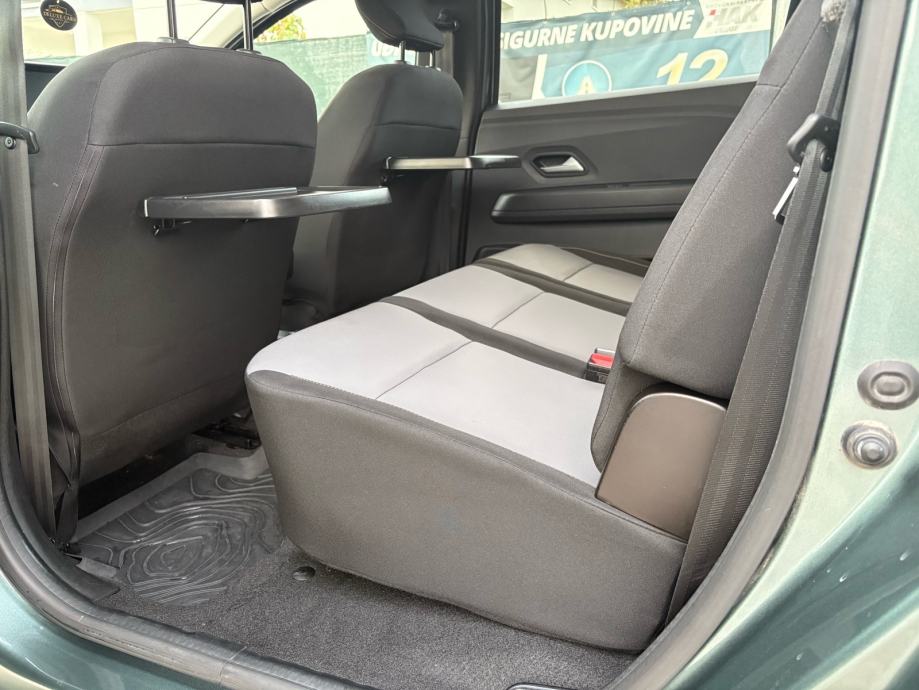 Dacia Jogger 1,0 tce 2024g u pdv-u ..Extreme 7 sjedala..Hr auto, fotografija 4