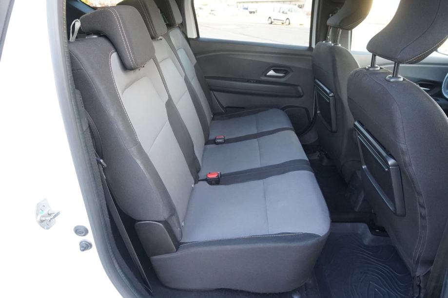 Dacia Jogger Extreme#SERVISNA#JAMSTVO#PDV#7 SJEDALA#LEASING BEZ UČEŠĆA, fotografija 12