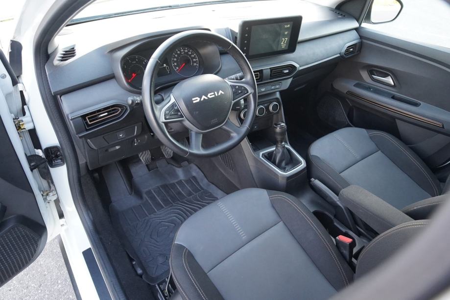 Dacia Jogger Extreme#SERVISNA#JAMSTVO#PDV#7 SJEDALA#LEASING BEZ UČEŠĆA, fotografija 11