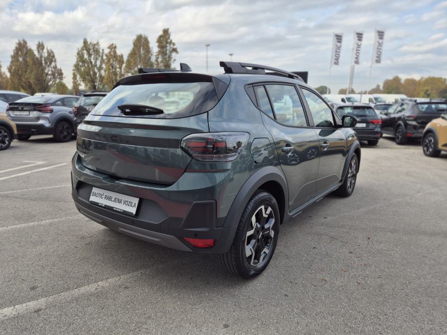 Dacia Jogger Stepway Expression 1.0 TCE 110, pogled izvana - slika 5