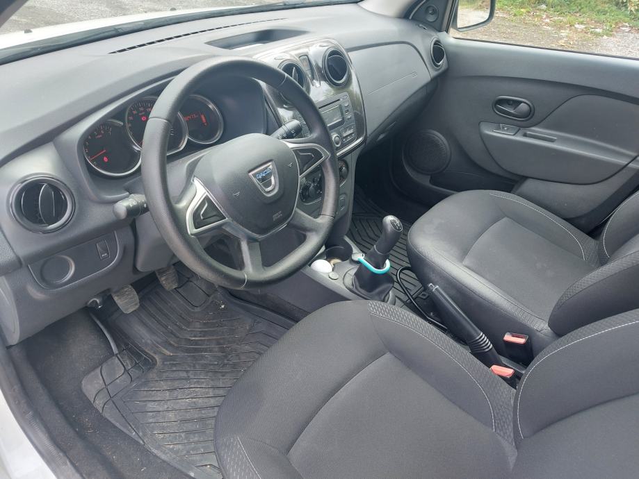 Dacia Logan 0,9 TCe 90 benzin/plin, fotografija 5