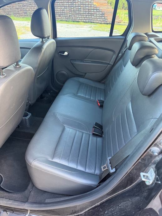 Dacia Logan 0,9 TCe 90, fotografija 13