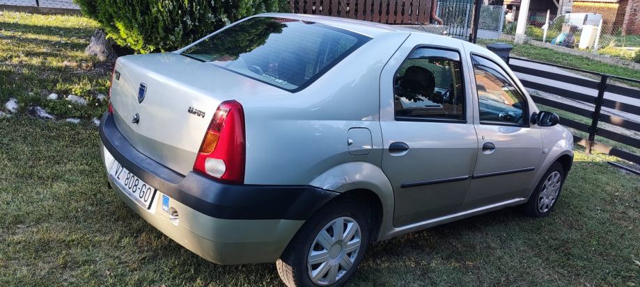Dacia Logan 1,4 MPI, fotografija 11