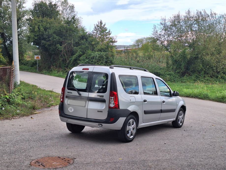 Dacia Logan 1,4i 158 tkm, fotografija 4