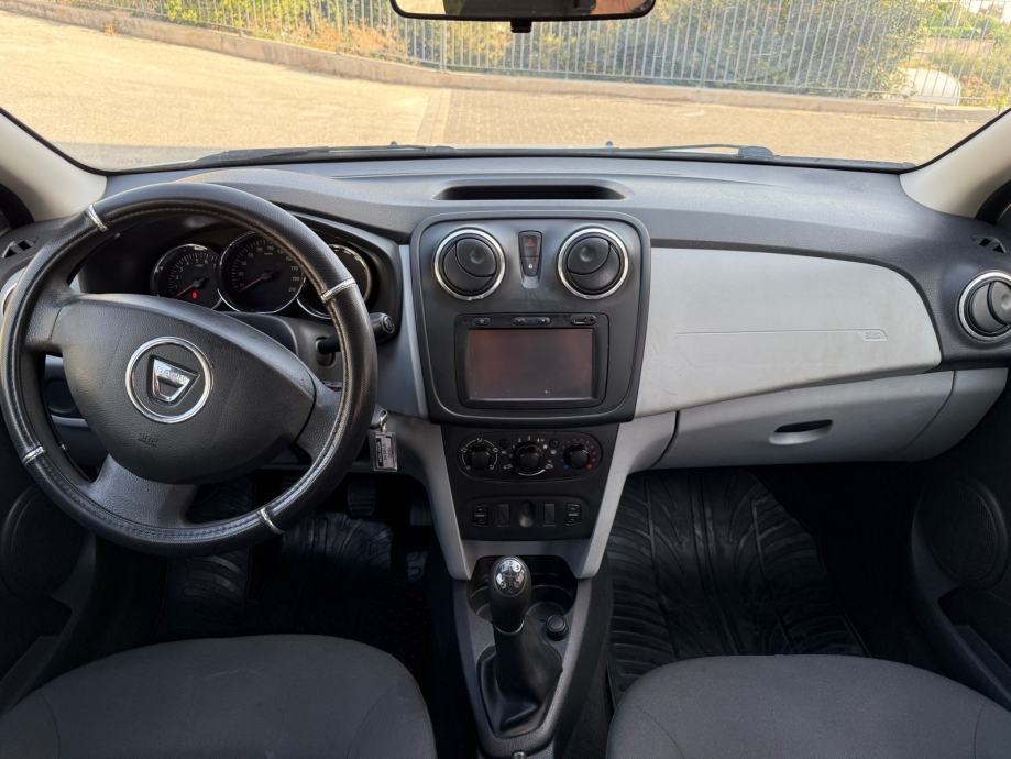 Dacia Logan 1,5 dCi *REG 08/27*, fotografija 5