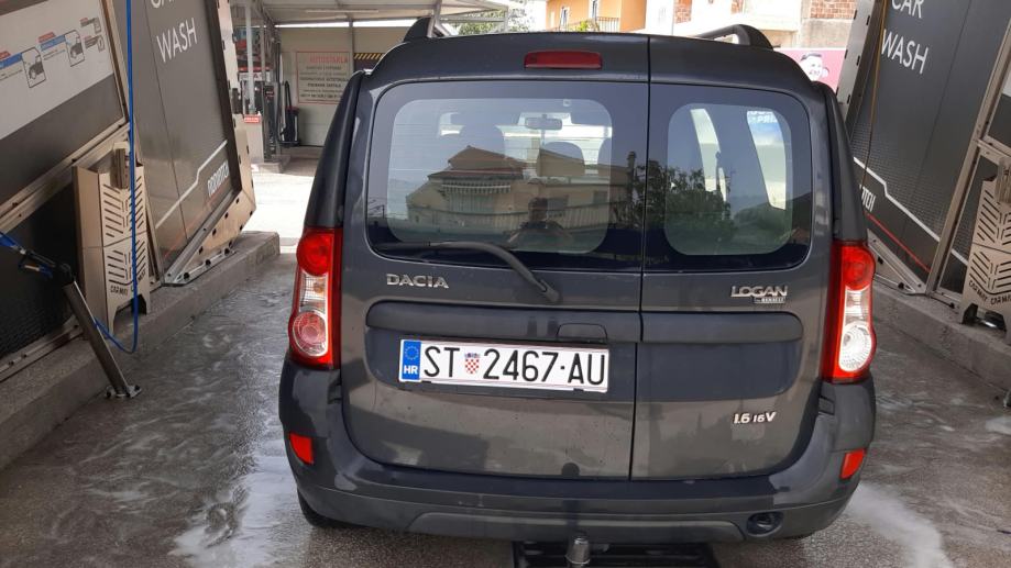 Dacia Logan 1,6 16V-reg.1 god.,157000km, fotografija 5