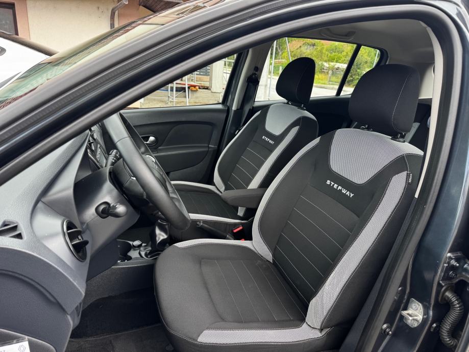 Dacia Sandero 0,9 TCe 90 S&S full Prestige kupac ne plaća prijenos, fotografija 13