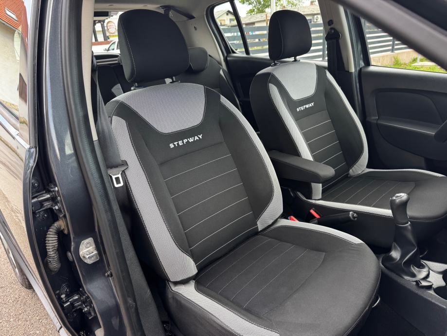 Dacia Sandero 0,9 TCe 90 S&S full Prestige kupac ne plaća prijenos, fotografija 14