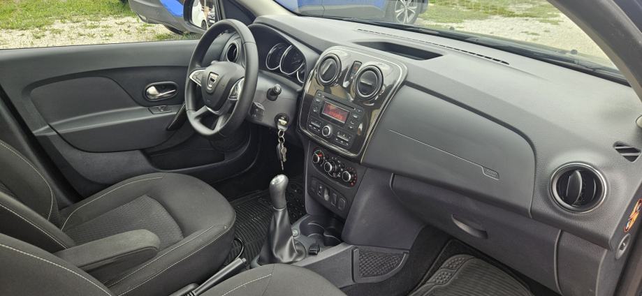 Dacia Sandero 0,9 TCe 90 LPG SERVIS GARANCIJA, fotografija 17