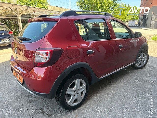 Dacia Sandero 0,9 TCe 90 Prestige, fotografija 5