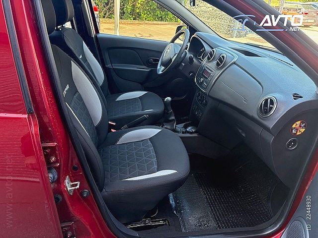 Dacia Sandero 0,9 TCe 90 Prestige, fotografija 2
