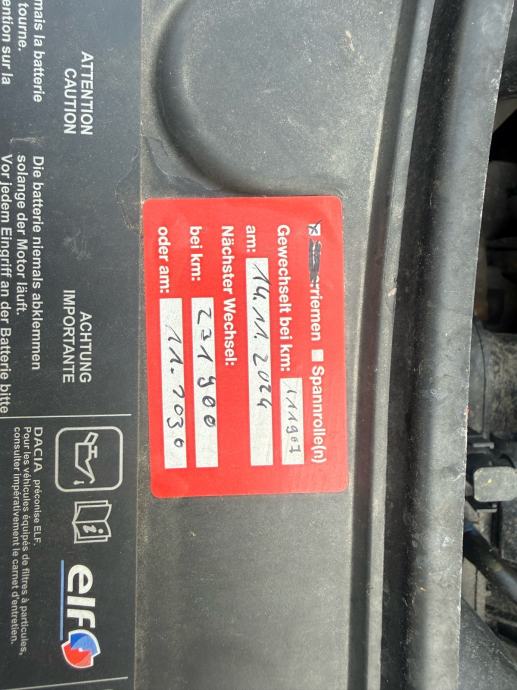 Dacia Sandero 0,9 TCe 90 Prestige ** VELIKI SERVIS **NAVI*, fotografija 18