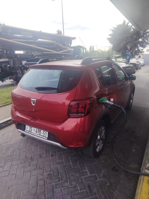 Dacia Sandero 0,9 TCe 90 stepway, fotografija 5