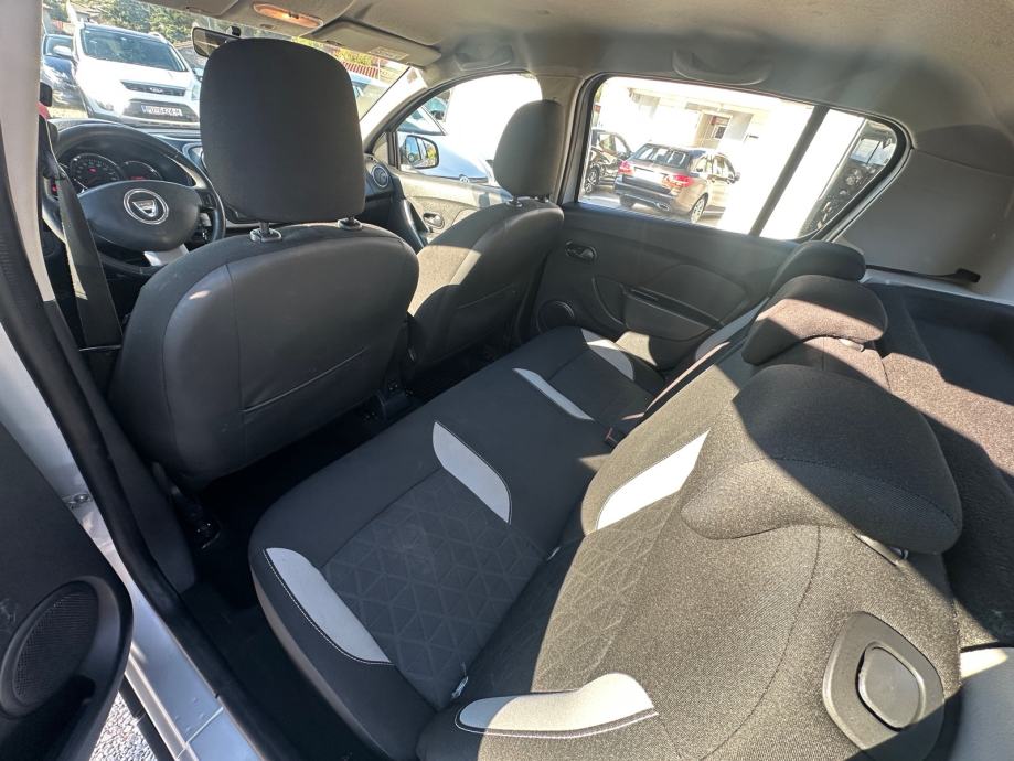 Dacia Sandero 0,9 TCe automatik, fotografija 8