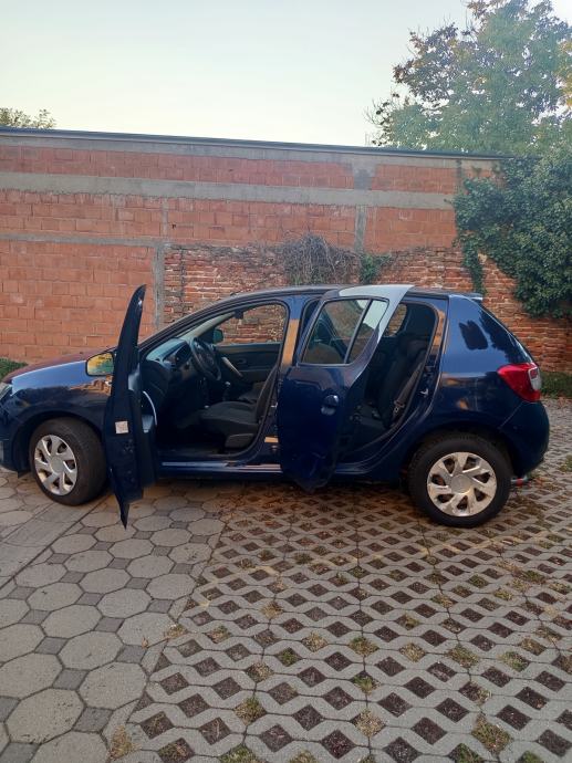 Dacia Sandero 0.9tce, fotografija 6